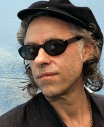 Muzyka przeciw biedzie