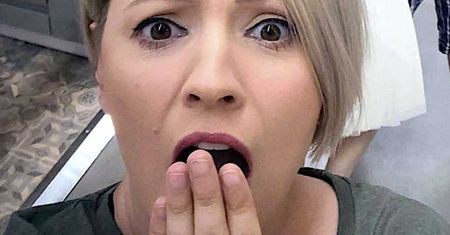 Dorota Szelągowska wreszcie pokazała swoje nowe luksusowe biuro! Internauci i tak skierowali wzrok na jej nagie opalone plecy! Ale jest sexy!