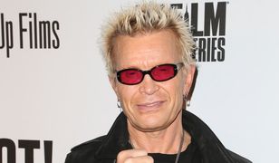 Billy Idol na festiwalu Legend Rocka. Styl artysty przeszedł do historii