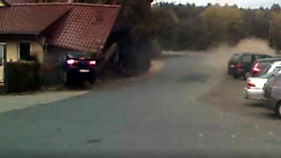 Młody kierowca nie miał prawa jazdy