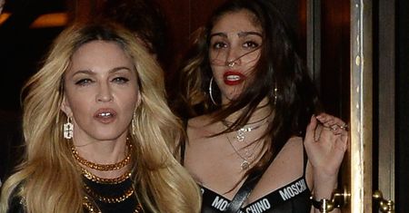 Lourdes Leon, córka Madonny, spaceruje z przyjacielem. Zbuntowana i kontrowersyjna