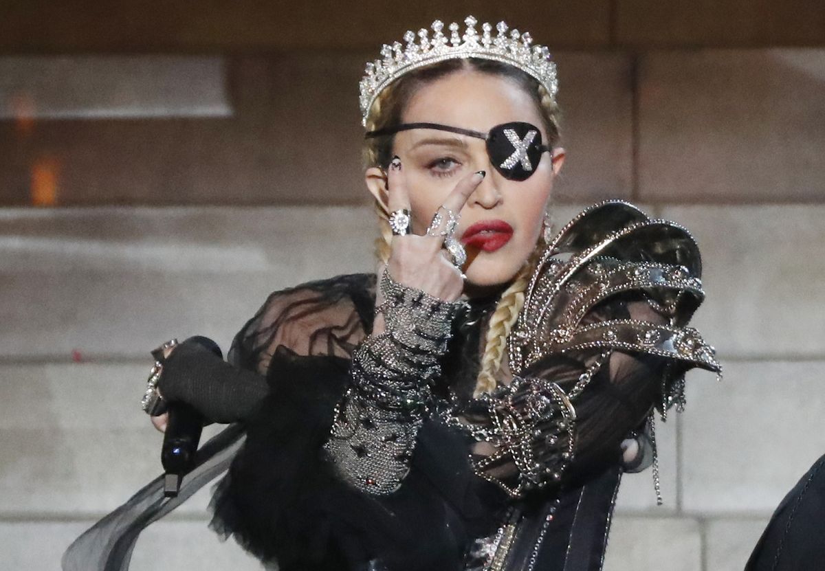 Madonna upadła na scenie. Schodziła z niej ze łzami w oczach