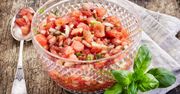 Tatar z pomidorów i oliwek z mozzarellą