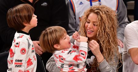 Shakira chce wyprowadzić się z Hiszpanii. Jest jednak "mały" problem