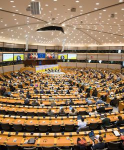Parlament Europejski przyjął pakt migracyjny. "Rozwiązanie konfliktogenne"