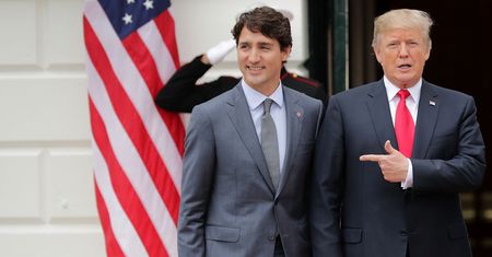 Koniec z alkoholem z USA. Kanadyjskie prowincje odpowiadają Trumpowi