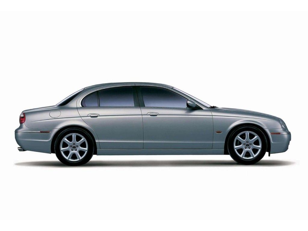 Jaguar S-Type 2
