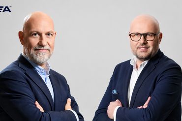 Od lewej: Dawid Fabiś CCO ICEA i Artur Osak CMO ICEA