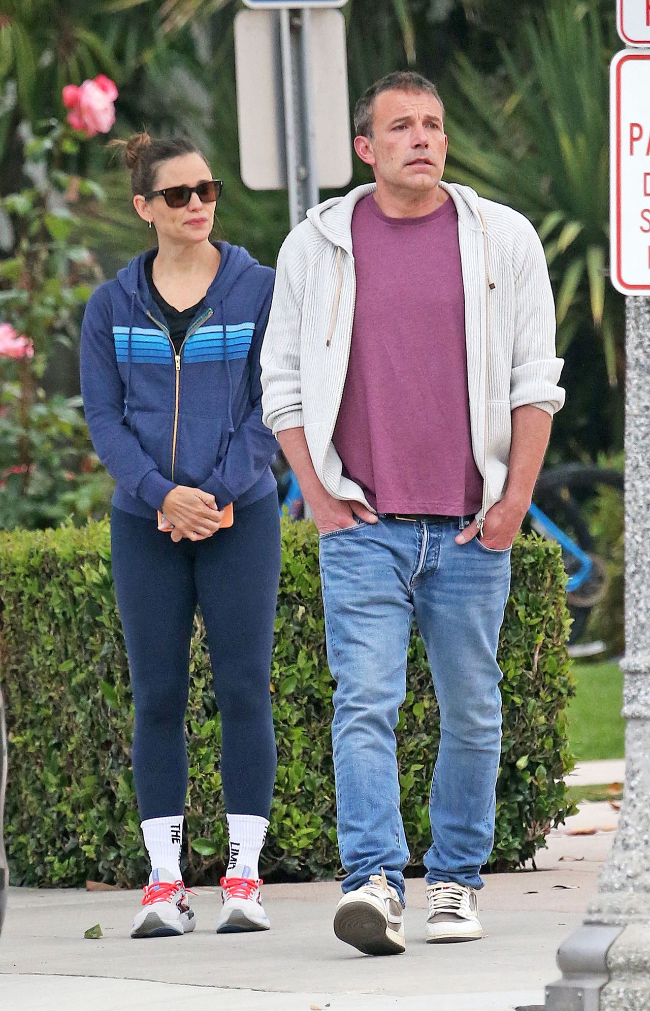 A family gathering outside the school of Ben Affleck and Jennifer Garner's son