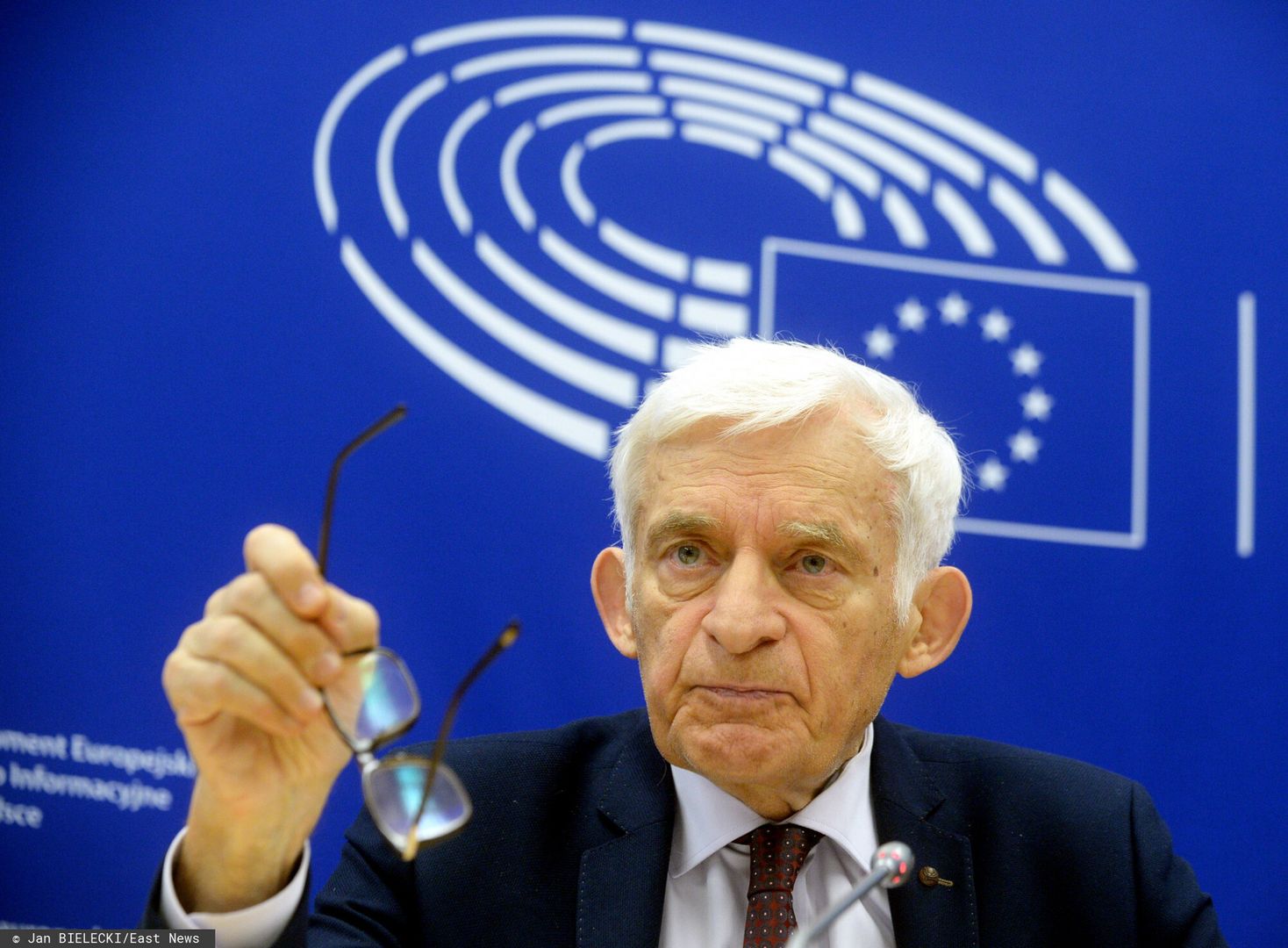 Koferencja Jerzego Buzka dot. Nordstream 2Fot. Jan Bielecki/East News, Warszawa, 15.02.2019. Konferencja prasowa dot. Nordstream 2 z udzialem przewodniczacego Komisji Przemyslu, Badan Naukowych i Energii PE Jerzego Buzka.JAN BIELECKI
