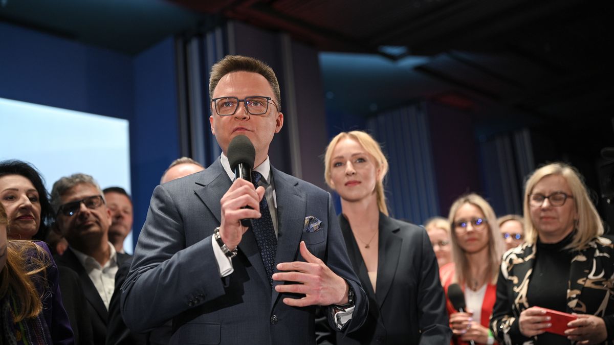 Warszawa, 18.05.2025. Wybory prezydenta RP - I tura. Kandydat Trzeciej Drogi, marszałek Sejmu Szymon Hołownia z żoną Urszulą w sztabie wyborczym w Warszawie, 18 bm. Zakończyło się głosowanie w I turze wyborów prezydenta RP. (mr) PAP/Marcin Obara