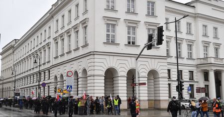 Warszawa. Protest antyszczepionkowców [ZDJĘCIA]