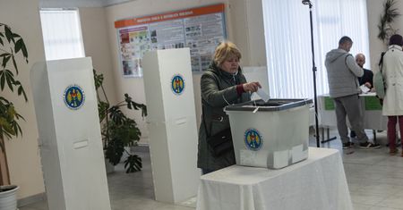 Rosja wpływa na wybory w Mołdawii? Pokazują przykłady
