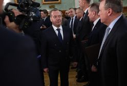 Miedwiediew grozi Europie. Wskazał "lekarstwo na rusofobię"