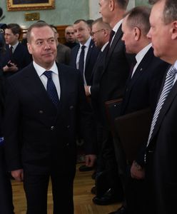 Miedwiediew grozi Europie. Wskazał "lekarstwo na rusofobię"