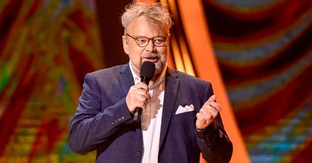 Piotr Bałtroczyk ODWOŁAŁ swój występ w Opolu! Wiadomo, kto poprowadzi "Kabareton". "Dowiedziałem się dwa dni temu"