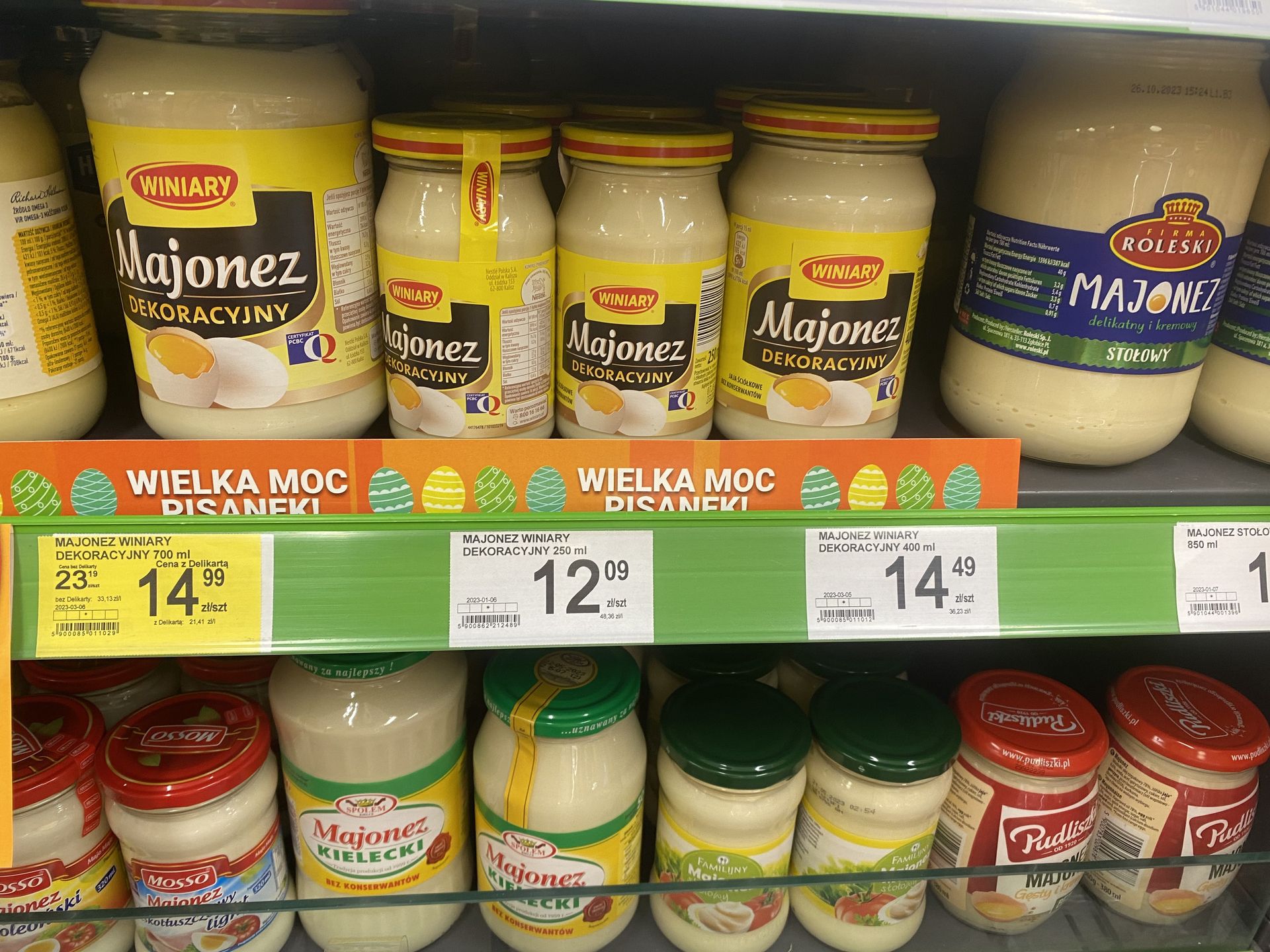 Cena majonezu w delikatesach niedaleko miejsca gdzie Glapiński ma dom