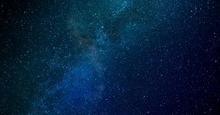 W wigilijny wieczór wypatruj komety - grudniowe atrakcje nocnego nieba