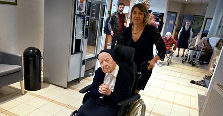 Francja. Najstarsza zakonnica w Europie pokonała koronawirusa