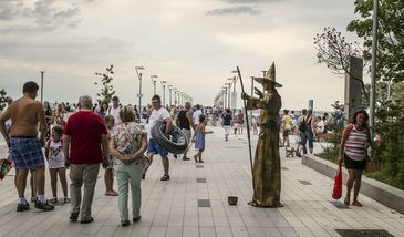 Coraz więcej zagranicznych turystów w Polsce. Oto co sobie chwalą