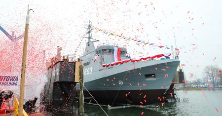 Dwa nowe okręty dla Marynarki Wojennej RP. Zwodowano ORP Mewa i H-13 Przemko