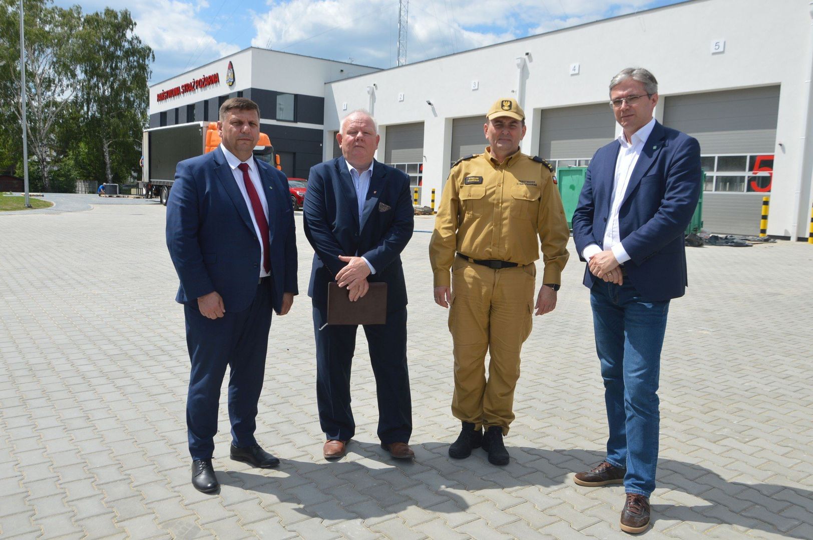 Budowa strażnicy w Końskich. Zbliża się ku końcowi