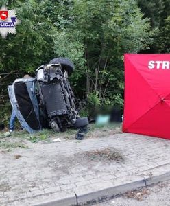 Autobus uderzył w osobówkę. Dwie osoby zginęły