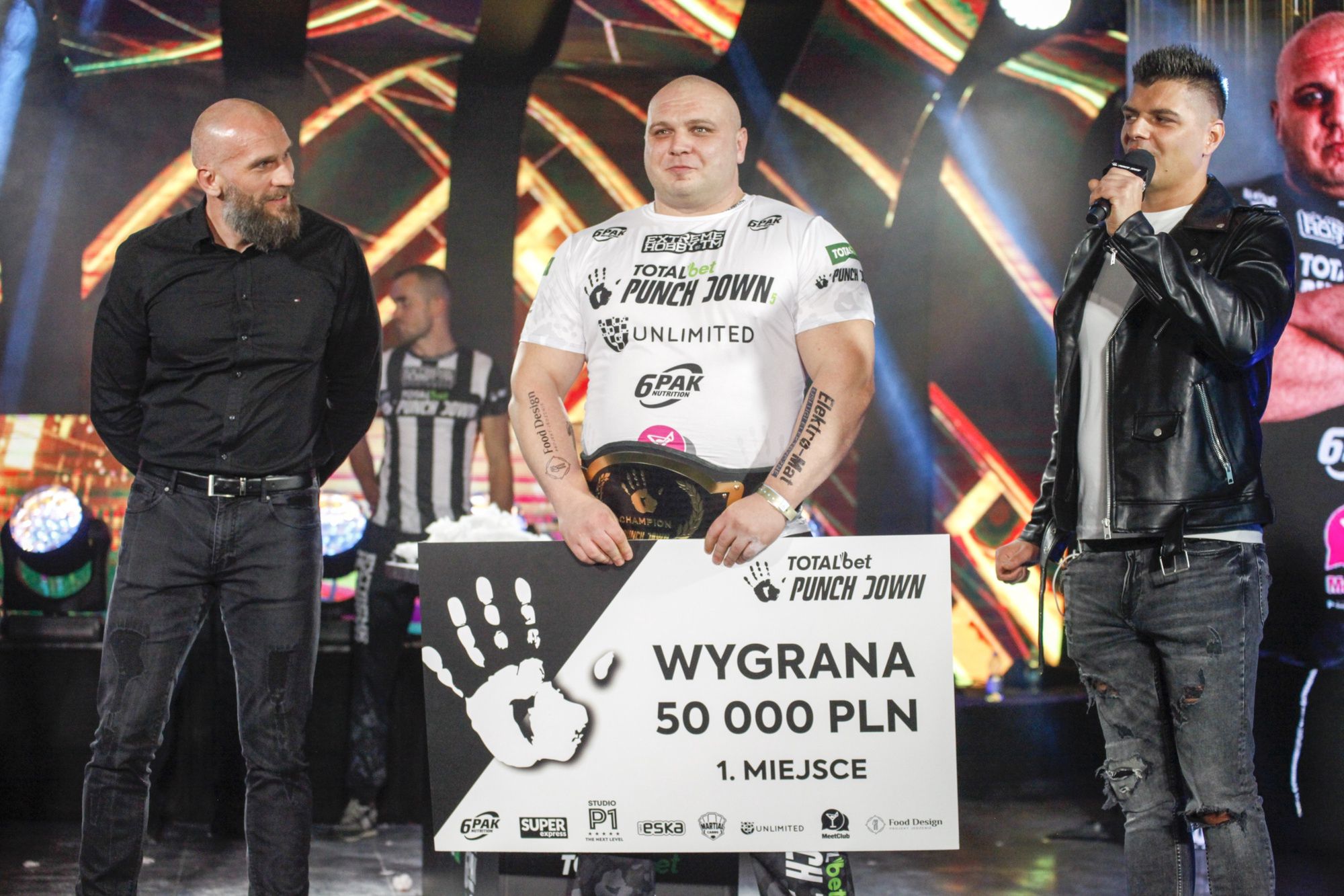 Gala PunchDown - Dawid Zalewski tłumaczy się ze słów o braku karetki po wypadku "Walusia"