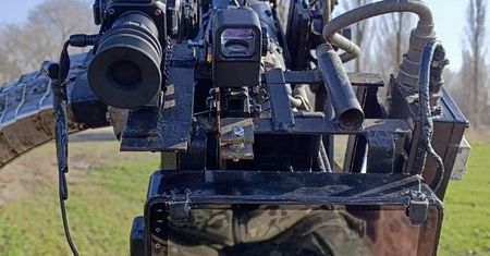 Rosjanie rozebrali śmigłowiec Mi-24. Zrobili ubogą kopię "Potwora z Tarnowa"