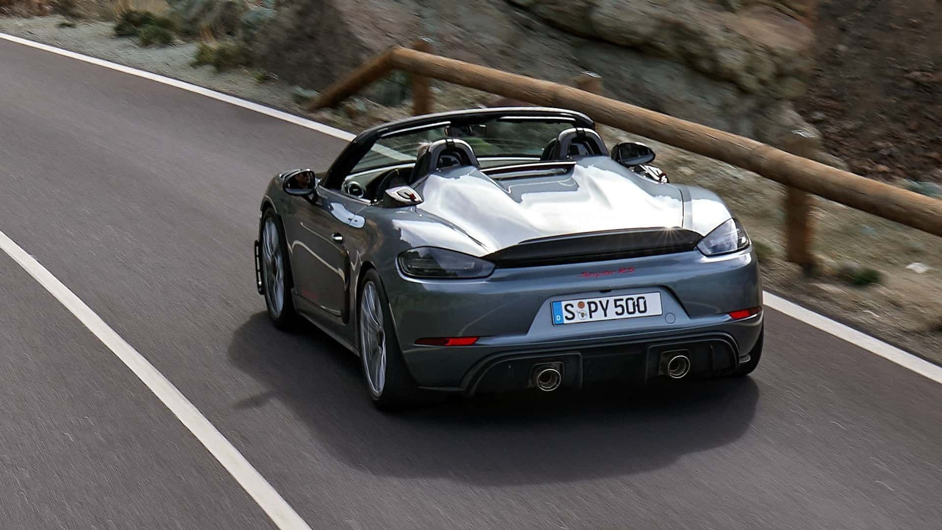 Porsche 718 Spyder RS