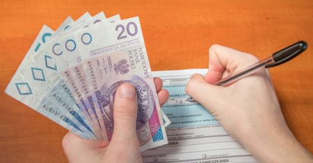 SMS-y ze skarbówki? Lepiej sprawdź, o co chodzi