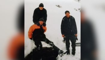 "Pod śniegiem zapadła cisza". Ostatnie zdjęcie z ich aparatu