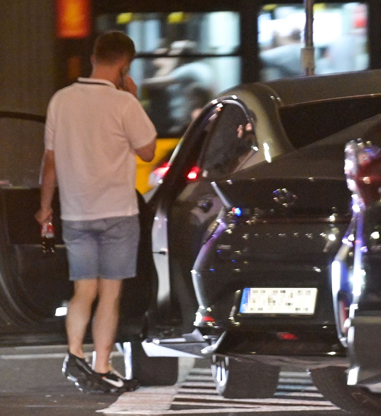 Michał Kołodziejczak sfotografowany w ultradrogich butach