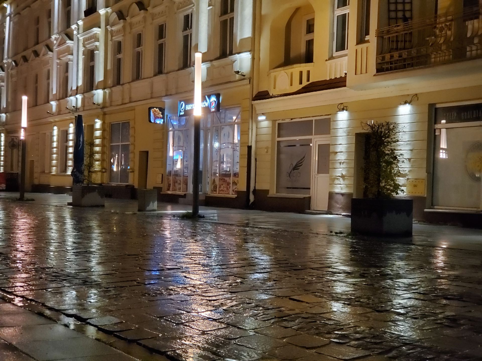 Samsung Galaxy Fold: składany ekran to jest to [TEST] 52