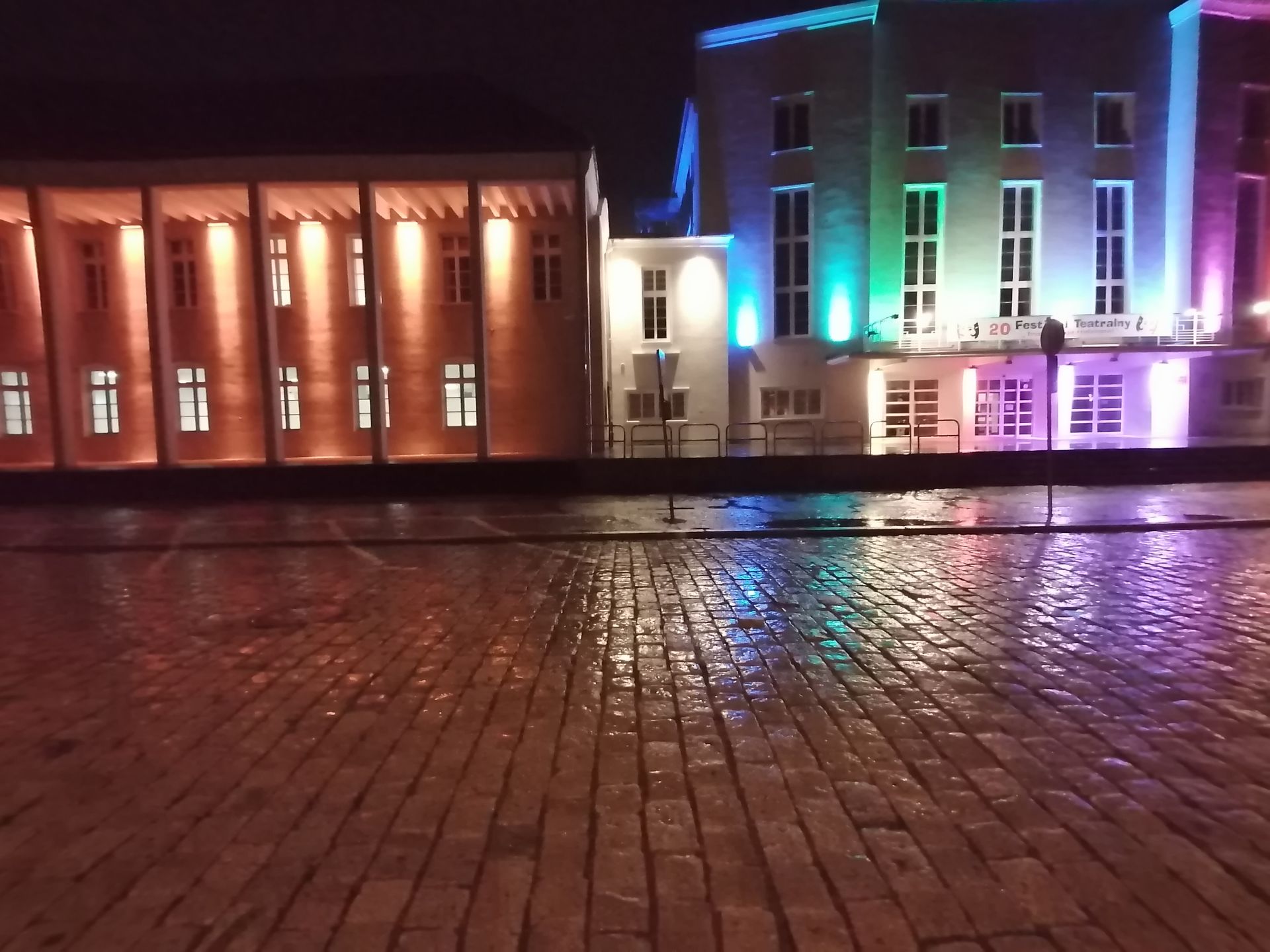 Honor 9X z wysuwanym aparatem wreszcie w Polsce. Czy warto go kupić? 10