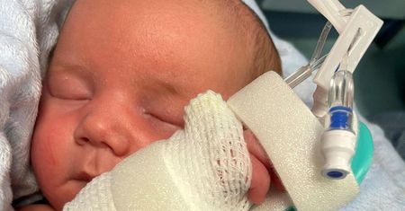 Lekarz przepisał dziecku 15 razy większą dawkę antybiotyku niż zalecana. "Pielęgniarka powiedziała, że mój syn mógł umrzeć"