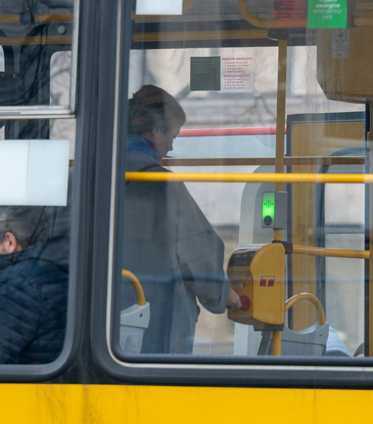 Agnieszka Wagner w tramwaju