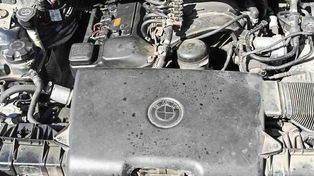 Śrem. Mechanik oddał klientowi BMW na lawecie bez silnika i części