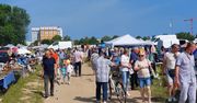 Niedzielna giełda w Koszalinie. Piękna pogoda przyciągnęła tłumy