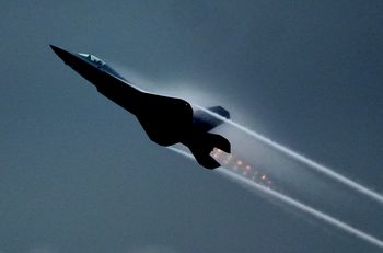 Chiński konkurent F-35. Wzbili go w powietrze