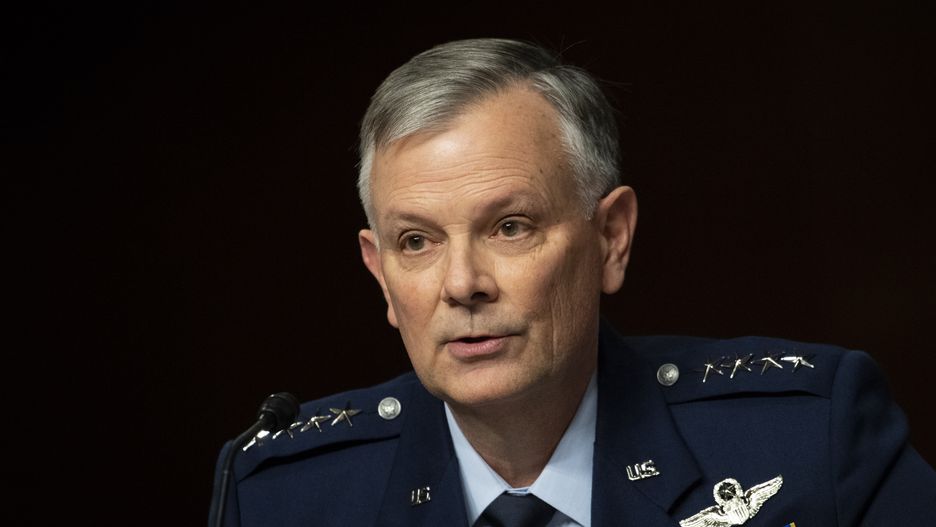 Generał Glen D. VanHerck z North American Aerospace Defense Command utrzymuje, że podobne szpiegowskie obiekty widziane mogły być nad terytorium USA wcześniej