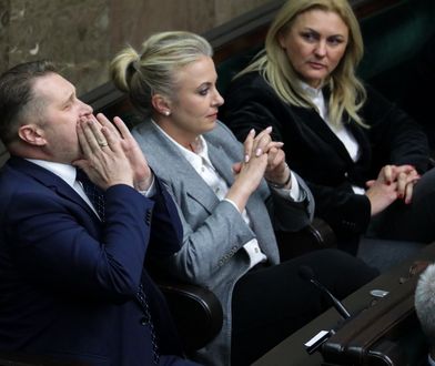 Tusk pokazał, jak rozliczą PiS. Czarnek już zgłasza akces