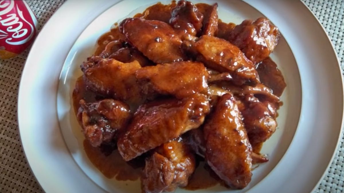 Prosty przepis na skrzydełka z kurczaka w Coca-Coli