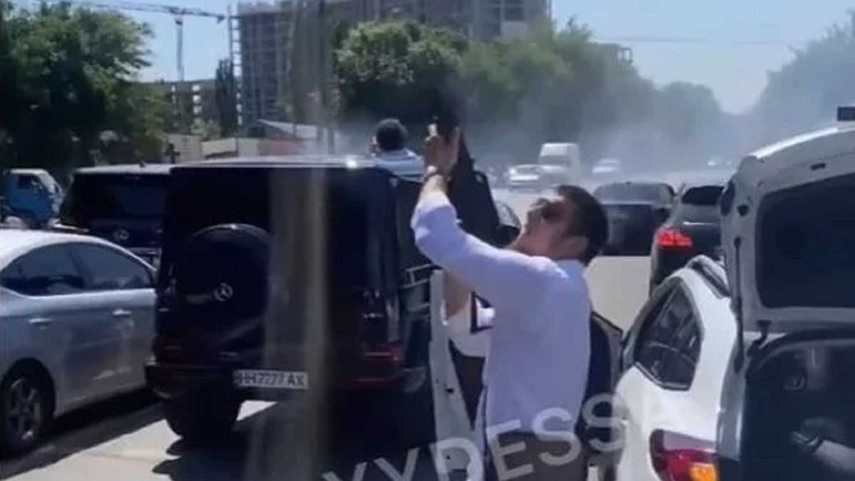 Kaukaskie wesele w środku miasta