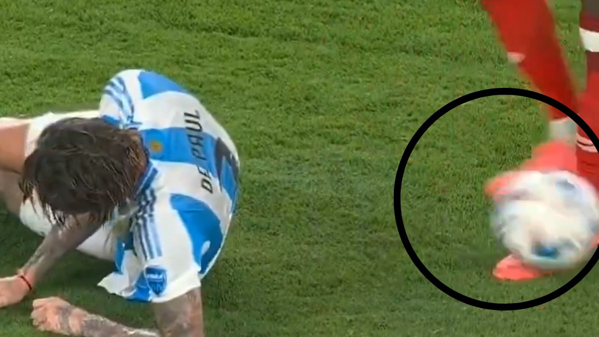 Kadr z meczu Argentyna - Kanada