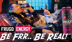 Raper Jacuś utworem "Brokatowa sukienka" reklamuje Frugo Energy