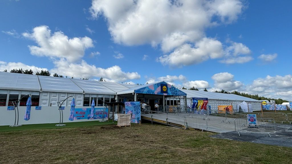 Całodobowy Lidl na Pol'and'Rock Festival