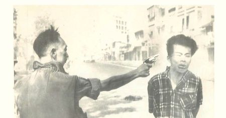 Historia tragicznego zdjęcia z Wietnamu. Fotografia obiegła świat pozbawiona kontekstu