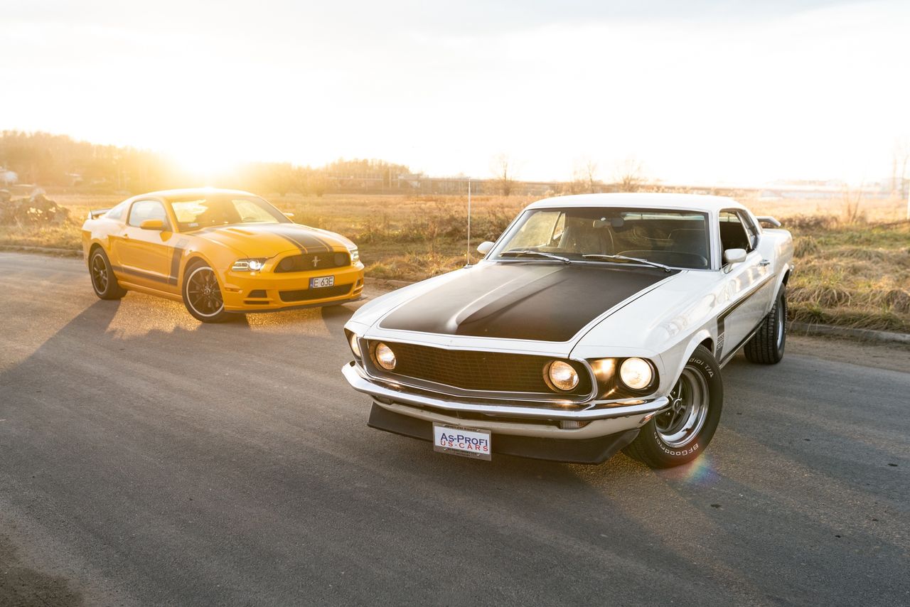 Ford Mustang Boss 302 z 1969 i 2013 r.