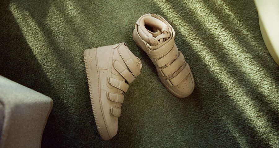 Nowe buty Billie Eilish: Air Force 1 “Billie” Mushroom